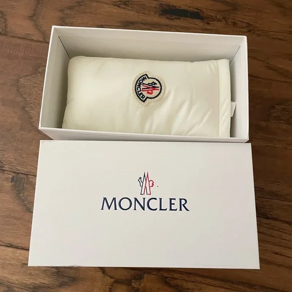 Moncler Rondosa Round Sunglasses